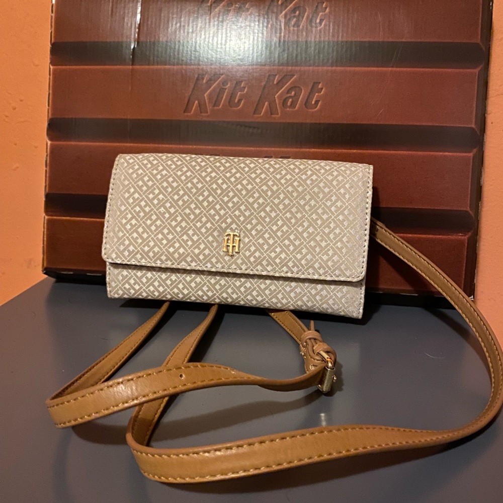 Tommy Hilfiger Beige and Tan Crossbody Bag